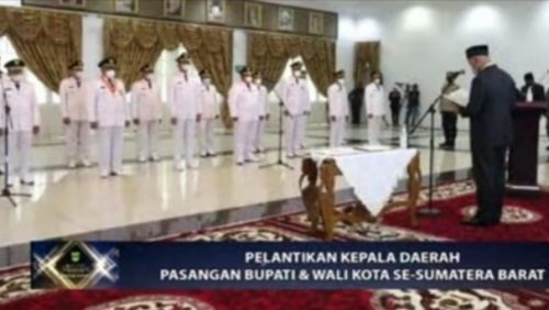 Gubernur Mahyeldi Ansharullah Lantik 11 Pasang Kepala Daerah Di Sumbar