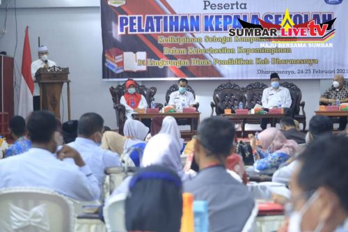 RATUSAN KEPALA SEKOLAH DILATIH KEPEMIMPINAN