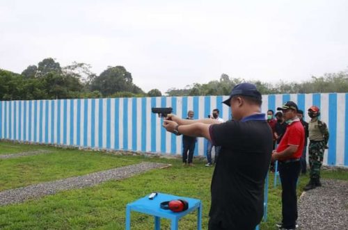 Jago memimpin jago menembak Sumbar live dharmasraya , Sabtu (06/03/21) di lapangan tembak Sarja Arya racana polres Dharmasraya