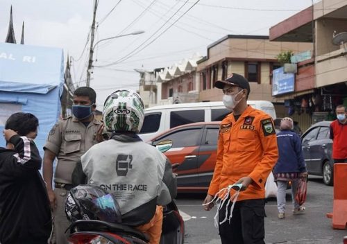 BPBD Kesbangpol dan Satpol PP Damkar Laksanakan Penegakan Disiplin Prokes Covid-19