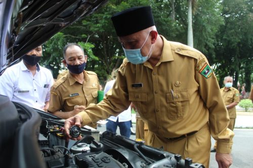 Gubernur Sumbar Minta Jajaran Biro Perhatikan Kebersihan Dan Kondisi Kendaraan.