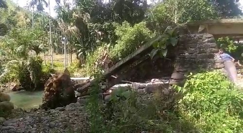 Miris ! Kampung Terisolir Maur Hilir di Batas 3 Kabupaten