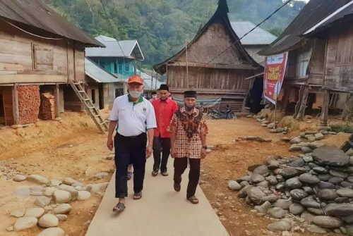 kunjungan kerja Gubernur Mahyeldi di Jorong V Patamuan Nagari Muaro Sungai Lolo Kabupaten Pasaman