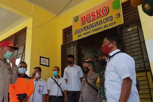 kunjungan kerja Gubernur Mahyeldi di Jorong V Patamuan Nagari Muaro Sungai Lolo Kabupaten Pasaman