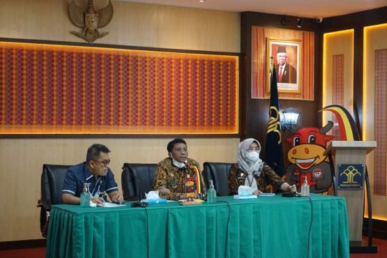 Rapat Internal Divisi Administrasi Kanwil Kemenkumham Sumbar, Kadivmin ...