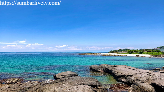 Pantai Batu Hideung, Pandeglang Cek di sini!